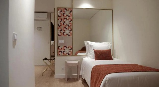 Трёхместный номер New Style Lisbon Hotel