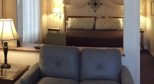Romeo Inn, Buchen Sie Hotel SPA-Hotels in Ashland, SPA