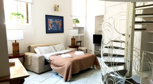 Apartment with 2 Bedrooms in Roma, with Wonderful City View And Wifi, Rezervovat Apartmán Hotely v Lazio s parkováním, Parkování