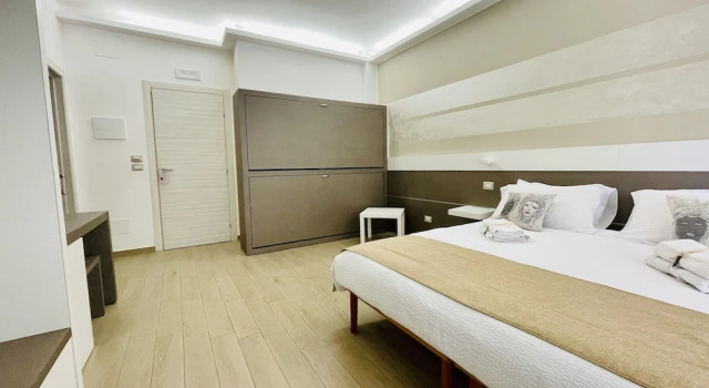 La trinacria, Book Bed and Breakfast Hotels in Sicily with Parking, Parking