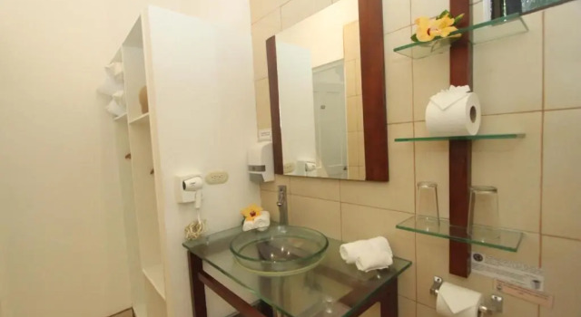 Четырёхместный номер Standard Seis Playas Hotel