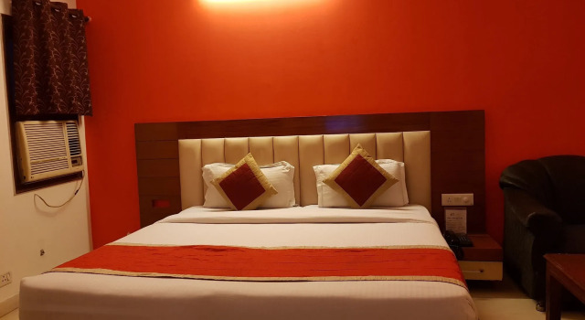 Hotel WTI Modesty, Забронировать Отель Отели Нью-Дели с завтраком, Завтраки