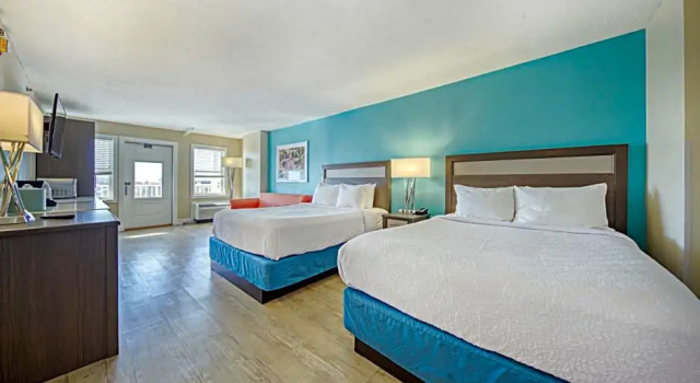 Номер Standard Commander Hotel & Suites