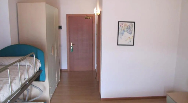 Четырёхместный номер Standard с балконом Hotel Scaranò