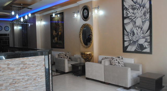 Diamond Suite & Residence, Varaa Hotelli Hotellit Marmara-alue pysäköinnillä, Pysäköinti