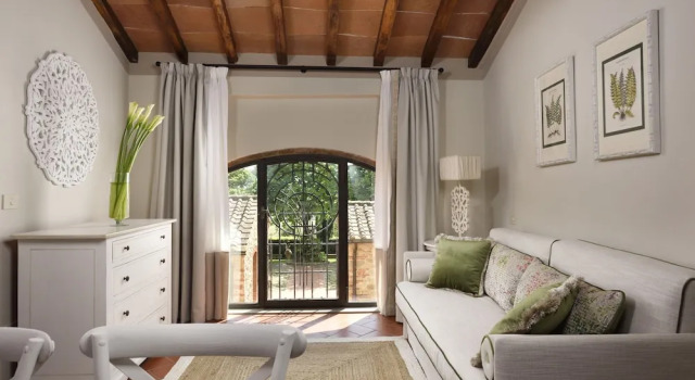 Люкс Borgo Antico Casalbosco Holiday Home & Winery