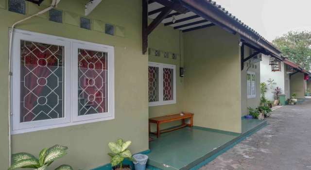 UNO Guesthouse, Rezervovat Hotel 3hvězdičkové hotely v Yogyakarta Province, 3*