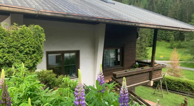 Апартаменты Lilly Chalet- Apartments with private sauna, close to ski lifts