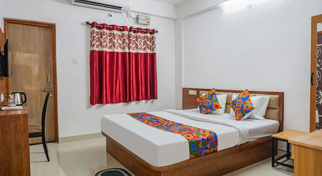 FabHotel Lake View - Chinmaya Vitthal Mandir, Забронировать Отель Отели штата Махараштры 3 звезды, 3*