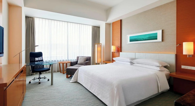 Двухместный клубный номер Sheraton Grand Hiroshima Hotel