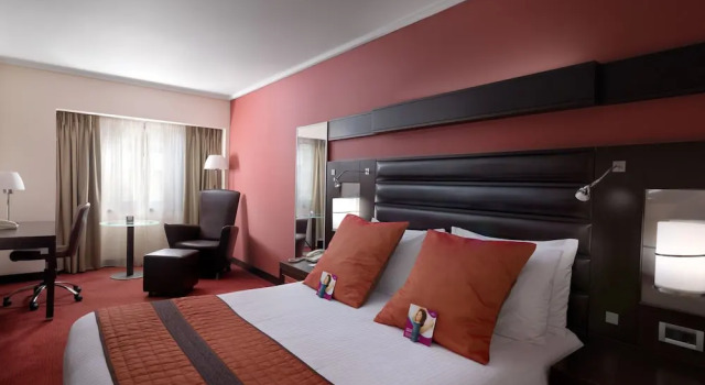 Номер Premium Crowne Plaza Athens City Centre by IHG