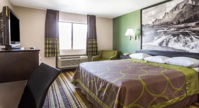 Номер Standard Super 8 by Wyndham Rock Springs