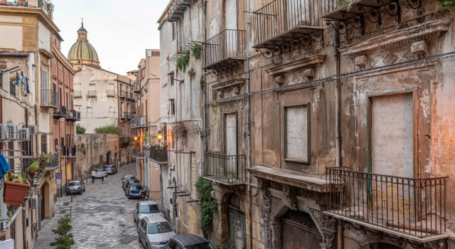 Casa Abbanniata a Ballaro by Wonderful Italy, Book Apartment Albergaria Palermo