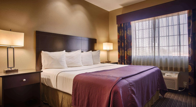 Best Western Giddings Inn & Suites, 预订 酒店 吉丁斯 得克萨斯州
