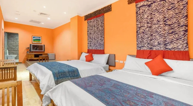 Четырёхместный номер Standard Golden Ocean Azure Hotel
