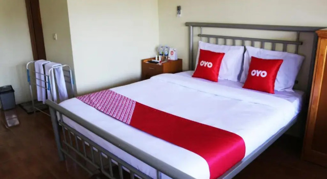 Standard Double room Hotel O Villa Ciparay Indah Syariah
