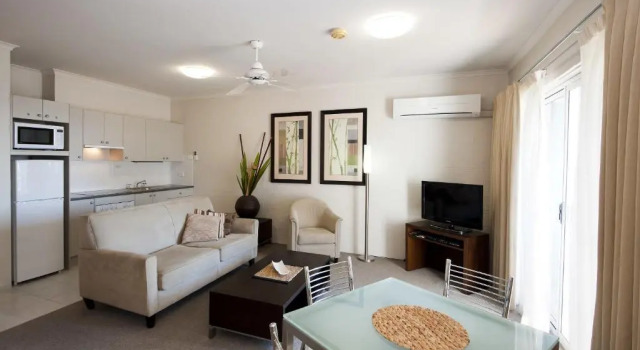 Апартаменты Mollymook Cove Apartments