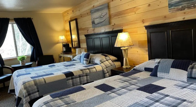 Двухместный семейный номер Standard Mountain View Lodge & Cabins