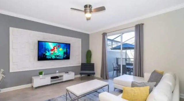 Коттедж Gorgeous Storey Lake 4BR