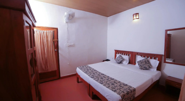 Glenmore Resorts