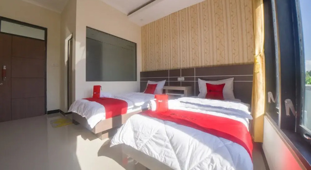 RedDoorz Near Uniba Banyuwangi