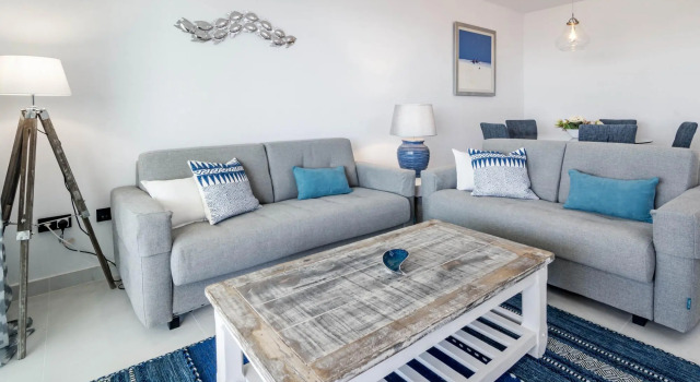 LAE23i- Apotel Estepona Hills by roomservices, Забронировать Отель Эстепона Коста-дель-Соль, рядом с Гольф-клуб El Paraíso