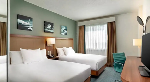 Номер Семейный Hilton Garden Inn London Heathrow Airport