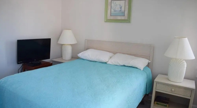 Grand Strand Resort Ii 18 1 Bedroom Condo by RedAwning, Забронировать Курортный отель Курортные отели Норт-Миртл-Бич, рядом с Possum Trot Golf Club, Курортный отель
