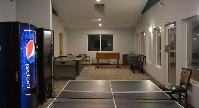 Guesthouse Inn & Suites- Osage Beach, Забронировать Мини-отель Мотели Осейдж-Бич, Мотель