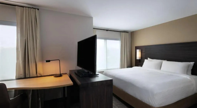 Residence Inn by Marriott New Brunswick Tower Center Blvd