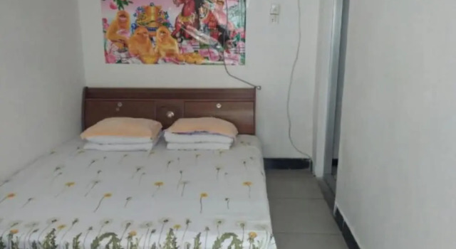 Qinglongxia Pinfu Scenic Farm Stay