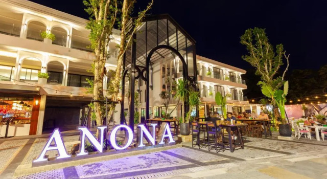 Anona Beachfront Phuket Resort