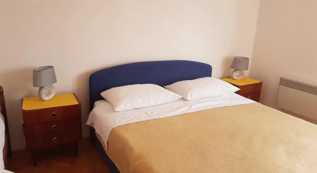 Apartments Vedrana, Забронировать Апартаменты/квартира Отели Биоград-на-Мору с парковкой, рядом с Kornati Marina, Парковка
