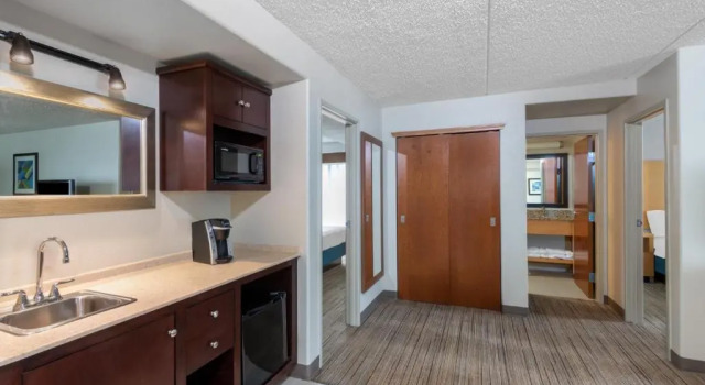 Люкс Holiday Inn Express & Suites Wheat Ridge-Denver West by IHG