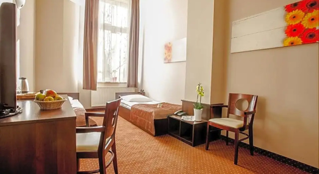 Номер Standard Hotel Diament Economy Gliwice