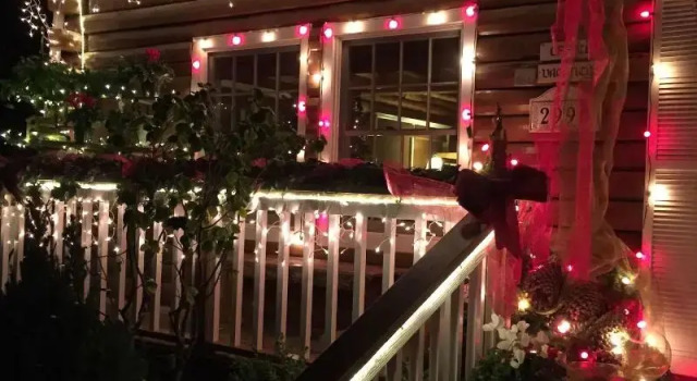 J Patrick Inn, Забронировать Отель Камбрия San Luis Obispo County, рядом с Исторический музей Камбрии