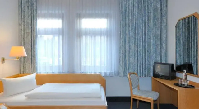 Hotel Rastanlage Gudow Nord, Забронировать Отель Гудов Lauenburg Lakes