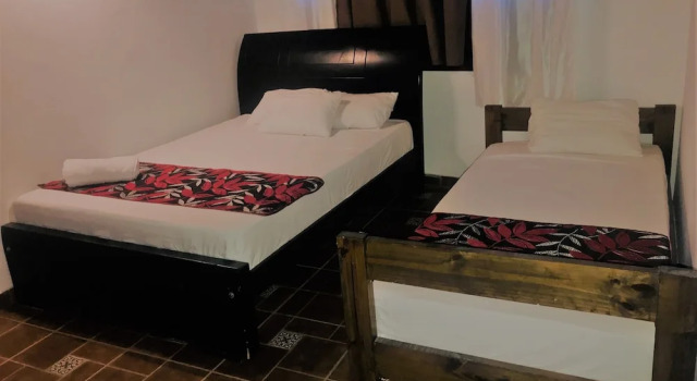 Kayena Hostel, Забронировать Хостел Отели в центре Санта-Марта, в центре