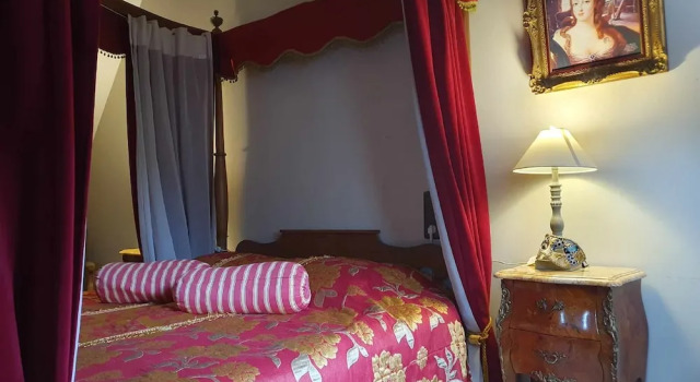 Le domaine du château blanc à 10 minutes de Paira Daiza, 预订 酒店 瑞尔比斯 埃诺省