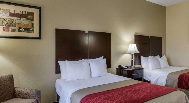 Четырёхместный номер Standard Spark by Hilton Waynesboro