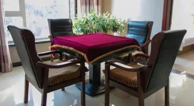 Четырёхместный люкс Hanlinyuan Business Hotel