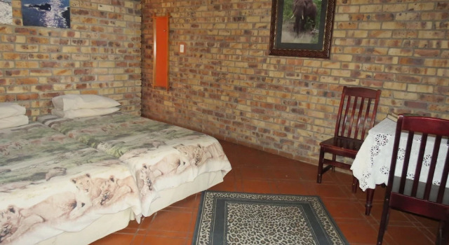 SERENITY Du Bois Lodge, Забронировать Дом для отпуска Отели Мпумаланга с парковкой, Парковка
