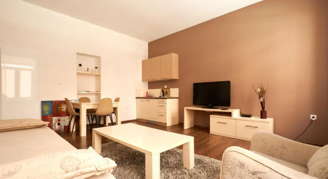 Adi’s Apartman