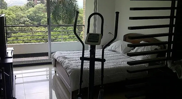 Apartamento en edificio Campestre Tower