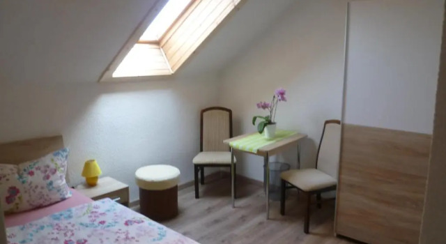 Ferienhaus Jendral, Prenota Appartamento Hotel a Garz con parcheggio, Parcheggio