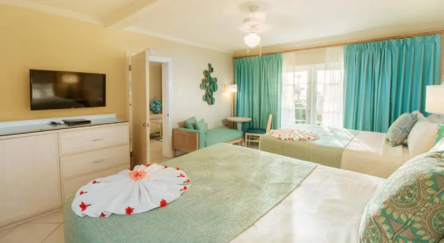 Двухместный номер Deluxe с видом на море Bay Gardens Beach Resort and Spa