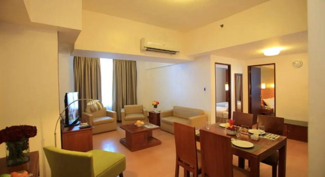 Номер Superior с 2 комнатами The Malayan Plaza Hotel