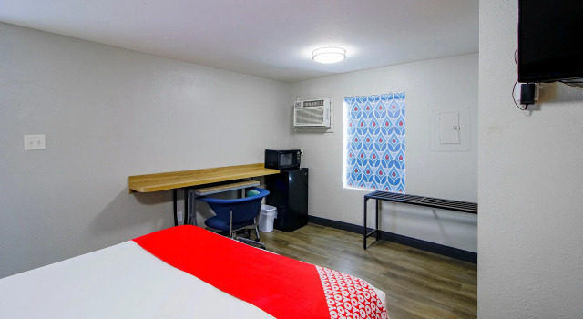 OYO Hotel Sulphur LA Hwy 90 West, Забронировать Отель Салфер Acadiana