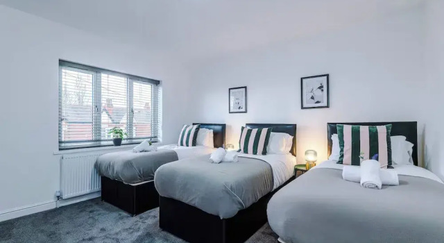 137 Watford Road, Rezervasyon Villa Merseyside villalar, Villa