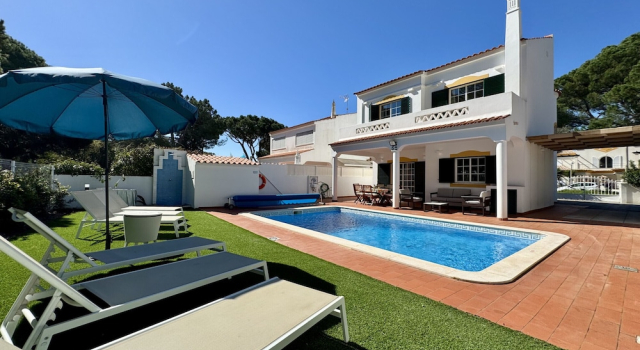 Vilamoura Summer Villa 3 by Homing
